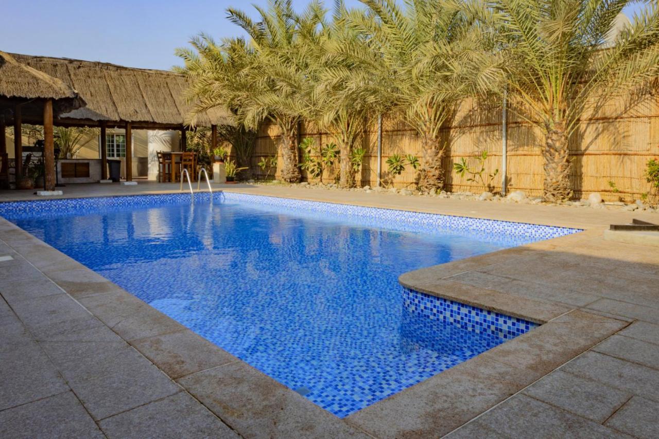 Dar 66 4Br Pool Villa With Jacuzzi ราสอัลไคมาห์ ภายนอก รูปภาพ
