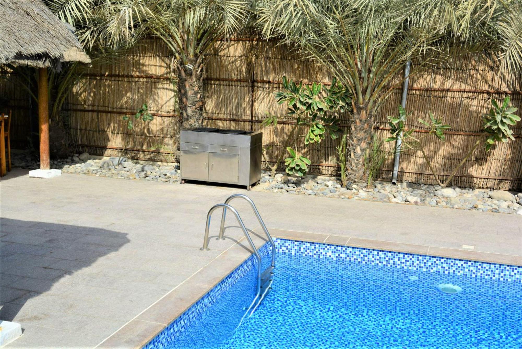 Dar 66 4Br Pool Villa With Jacuzzi ราสอัลไคมาห์ ภายนอก รูปภาพ