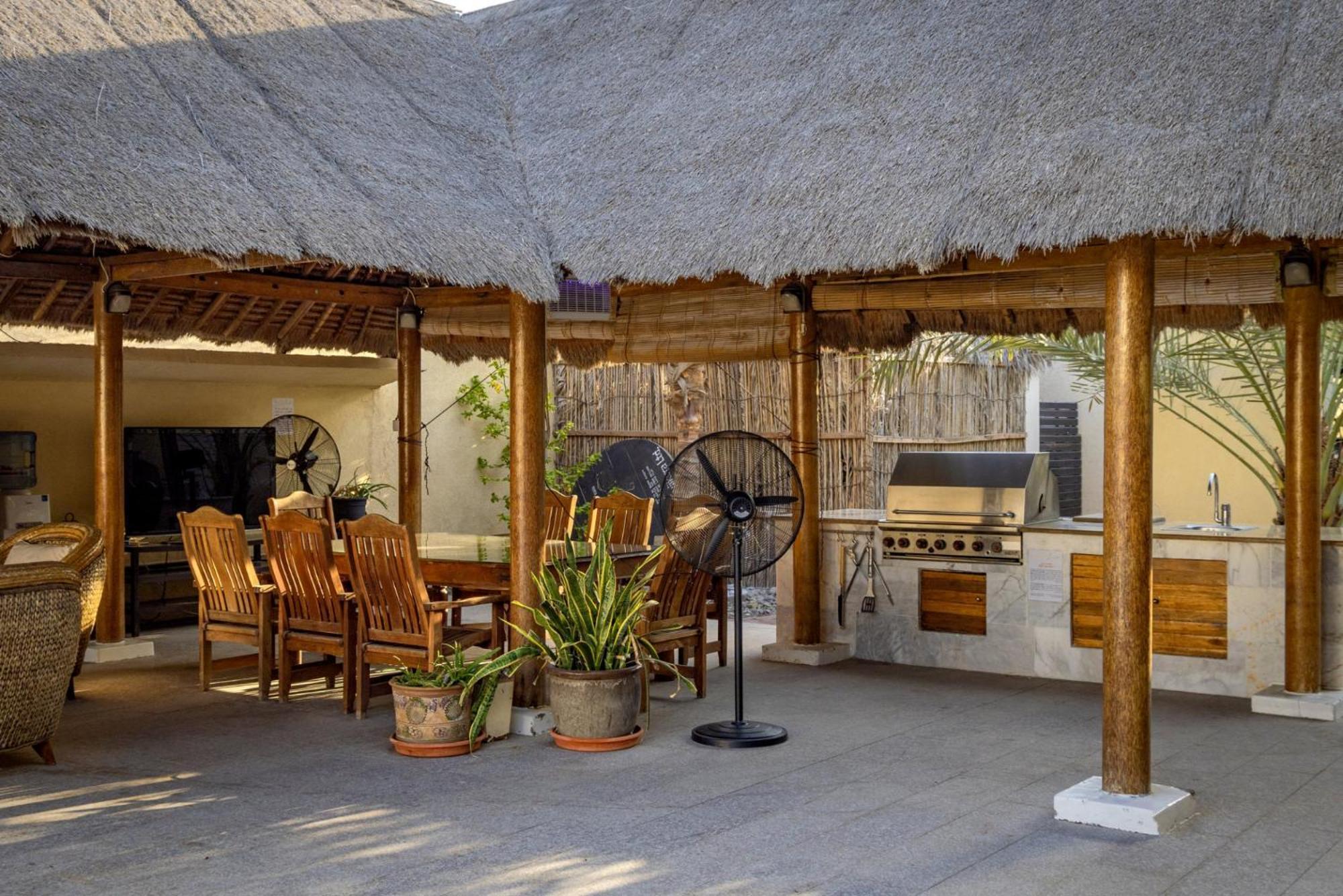 Dar 66 4Br Pool Villa With Jacuzzi ราสอัลไคมาห์ ภายนอก รูปภาพ