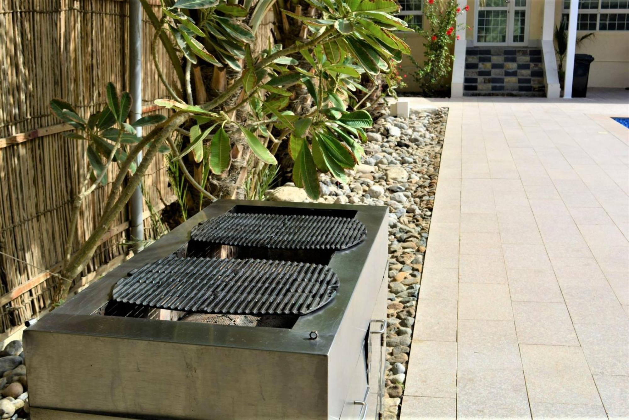 Dar 66 4Br Pool Villa With Jacuzzi ราสอัลไคมาห์ ภายนอก รูปภาพ